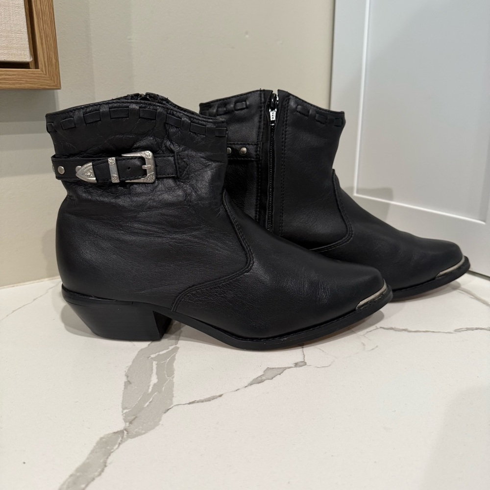 Dingo,  Black Leather Western Ankle Boots , Size 9M - Picture 6 of 11
